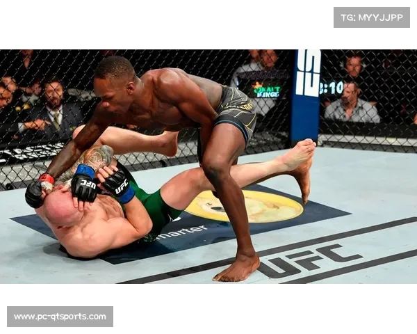 “战斗长颈鹿”坎·罗斯顿UFC首秀TKO对手，致敬阿迪萨亚